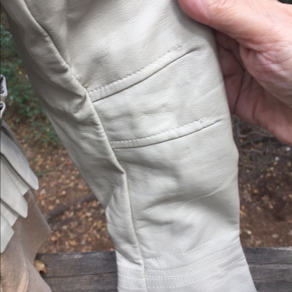 Bagatelle  creamy faux leather cropped oatmeal jacket ,HP 26-4 - Picture 9 of 16